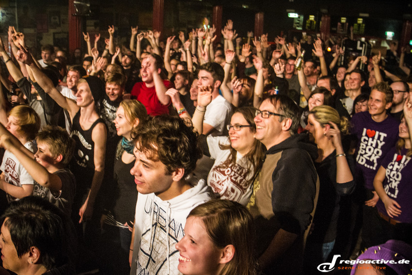 Montreal (live in Dresden, 2013)
