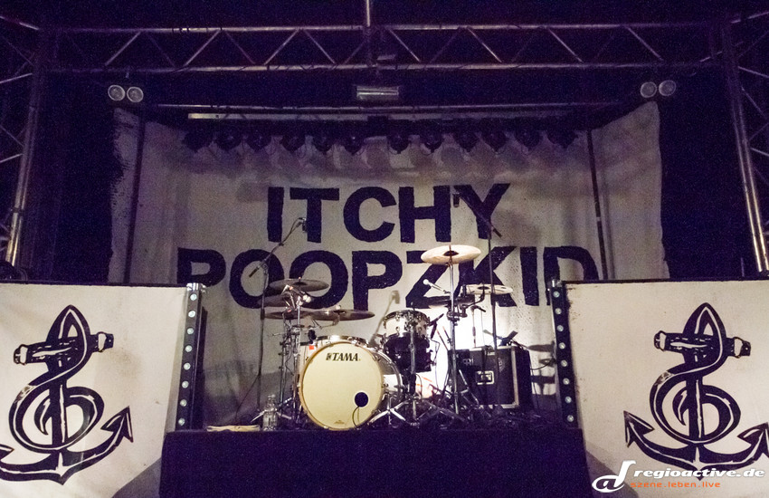 Itchy Poopzkid (live in Dresden, 2013)