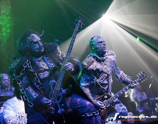 Finnen hinter Masken - Fotos: Lordi live beim Knock Out Festival 2013 in Karlsruhe 